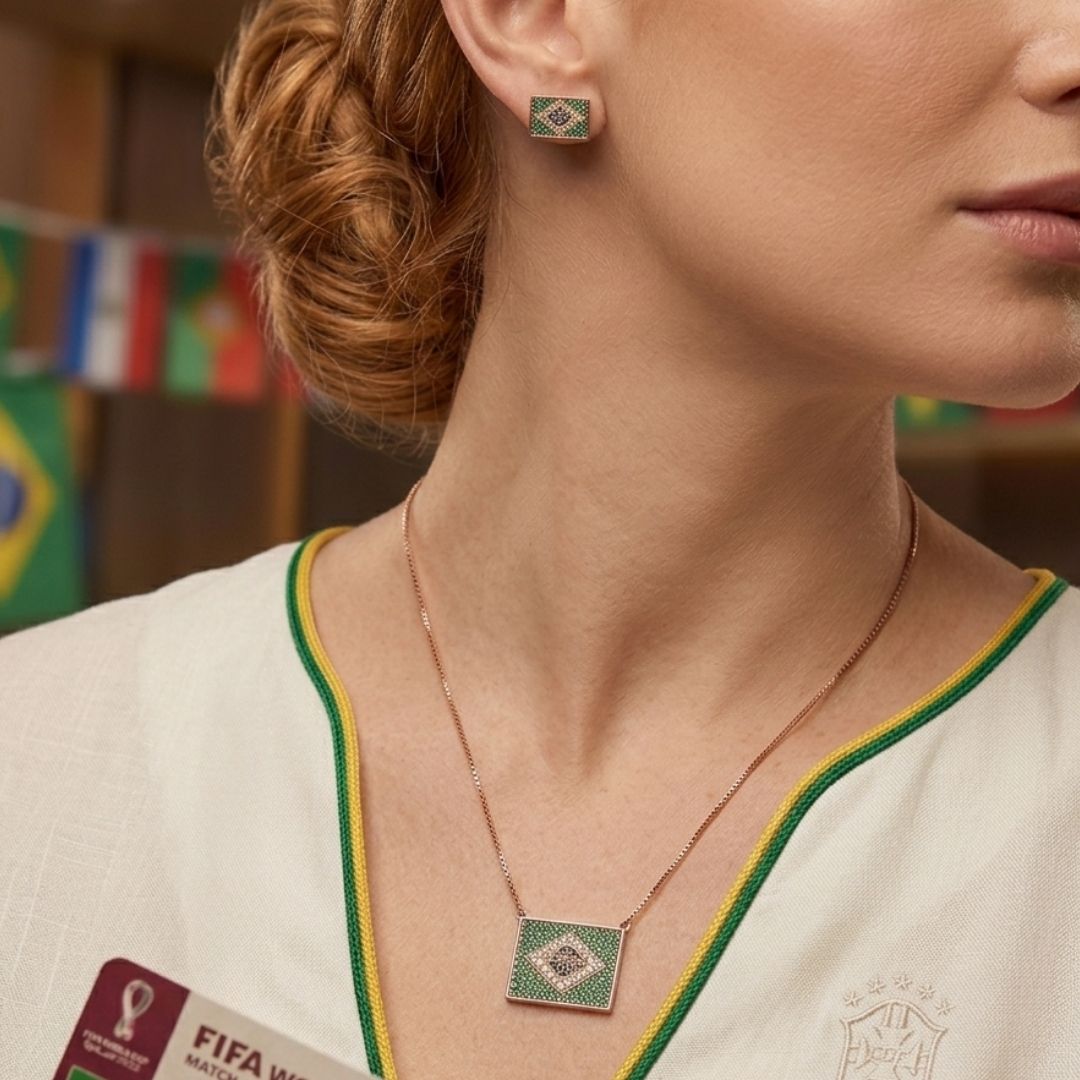 Conjunto Brinco e Colar Bandeira do Brasil, banho Ouro 18K