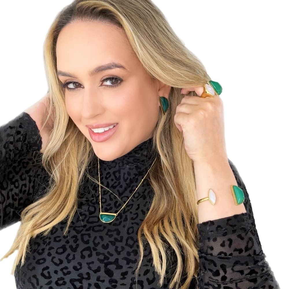 COLAR ESCUDO, ÁGATA VERDE