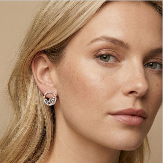 Brinco Delicado Redondo Pedras coloridas Frias