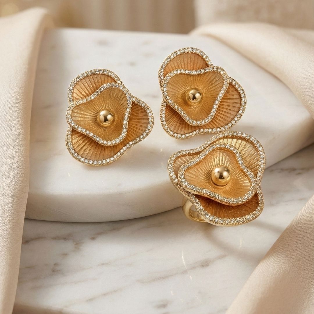 Conjunto de flor Brinco e Anel Aro 14 cravejado Trabalhada com cravação