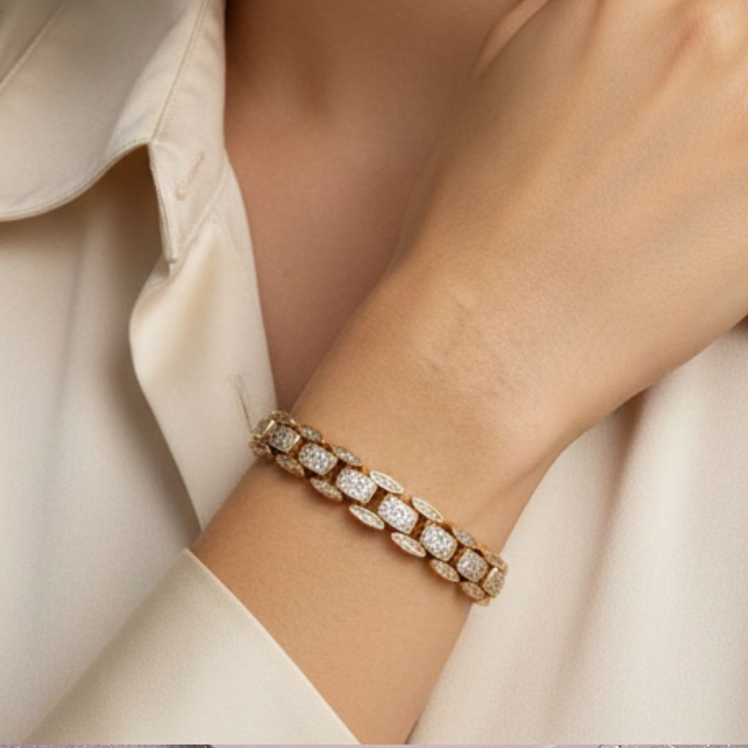 Pulseira Relógio Elos Cravejados