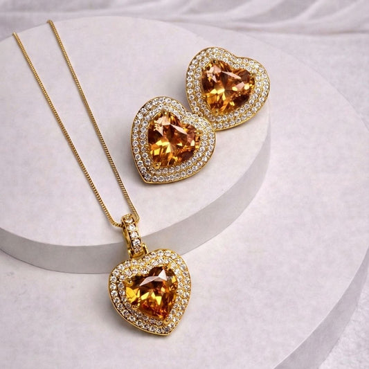 Conjunto Coração Citrino Cravejado em volta