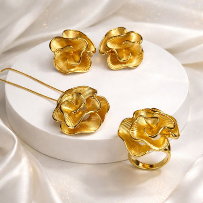 Conjunto de Flor Brinco, colar e anel Aro 24