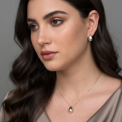 Conjunto brinco e Colar Gota Ou. e Ro.