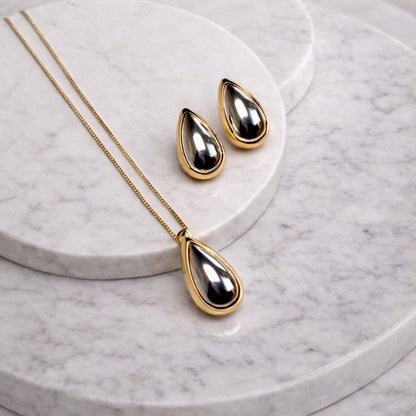 Conjunto brinco e Colar Gota Ou. e Ro.