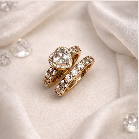 Anel Duplo, coração cravejado, e aro inteiro cravejado