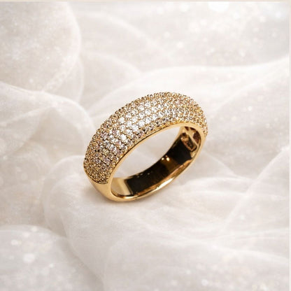 Anel ouro 18K largo cravejado de zircônias Aro 16