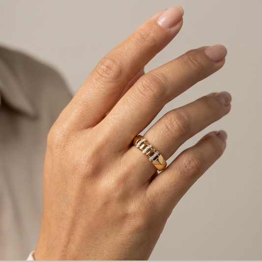 Anel aliança 3 hastes cravejadas