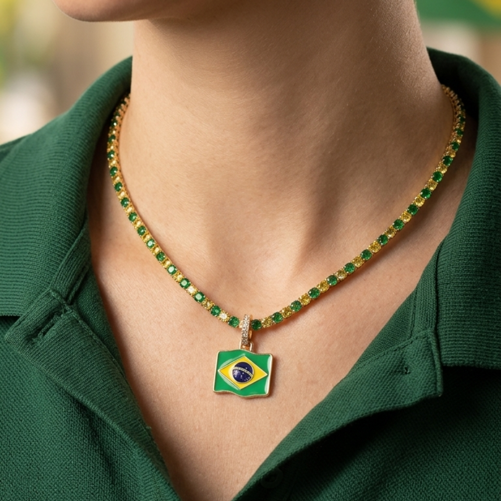 Pingente Brasil, Esmaltado, Banho Ouro 18K