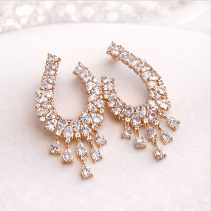 Brinco Luxo Frontal Gotas Cravadas