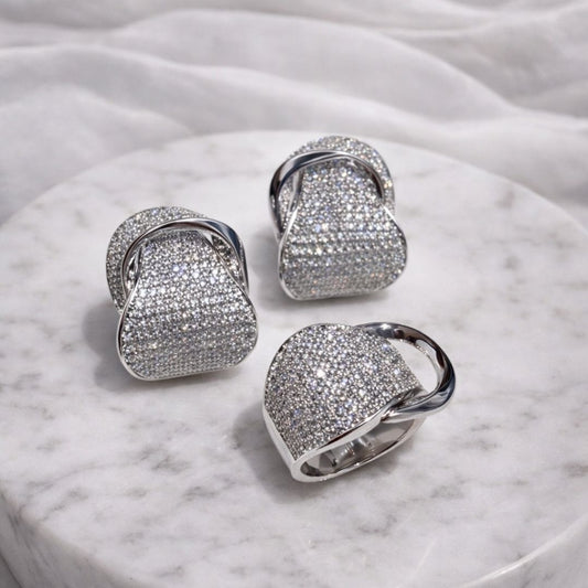 Conjunto Anel Aro 18 e Brinco Cravejado de Luxo