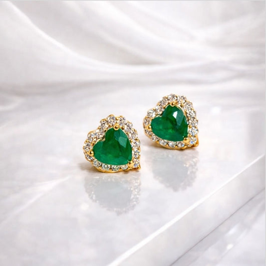 Brinco Coração Verde Cravejado em volta