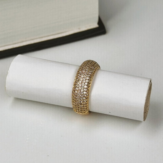 Anel ouro 18K grosso cravejado de zircônias