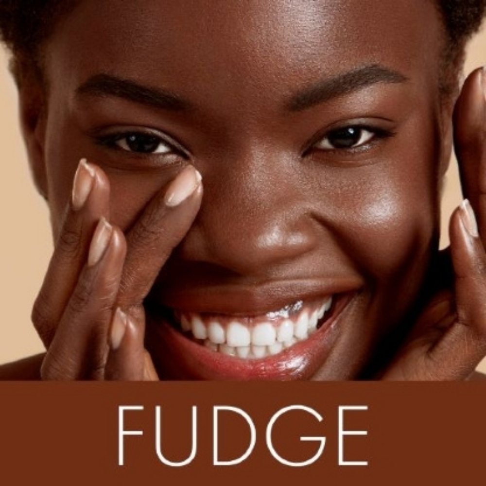 BASE COVER UP FUDGE
