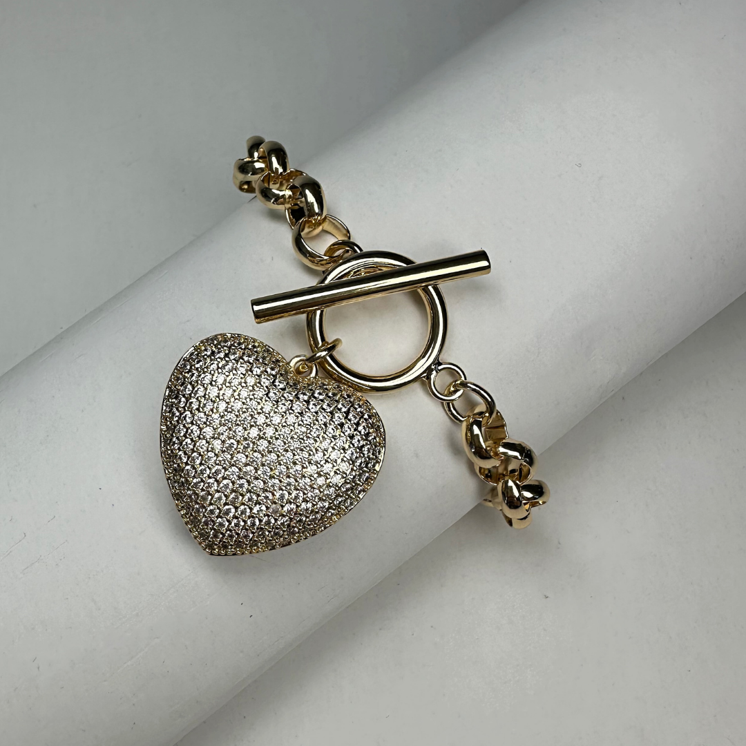 Pulseira ouro 18K em elos pontugues e fecho com pingente de coração cravejado de zircônias