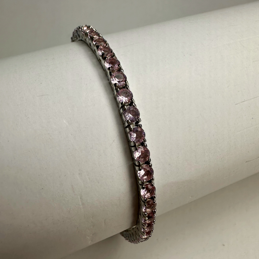 Pulseira ródio branco de rivieira 4 pontas na cor rosa claro